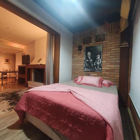Apartamento A Um Passo Da Rua Torta Com Wifi Gramado Buitenkant foto